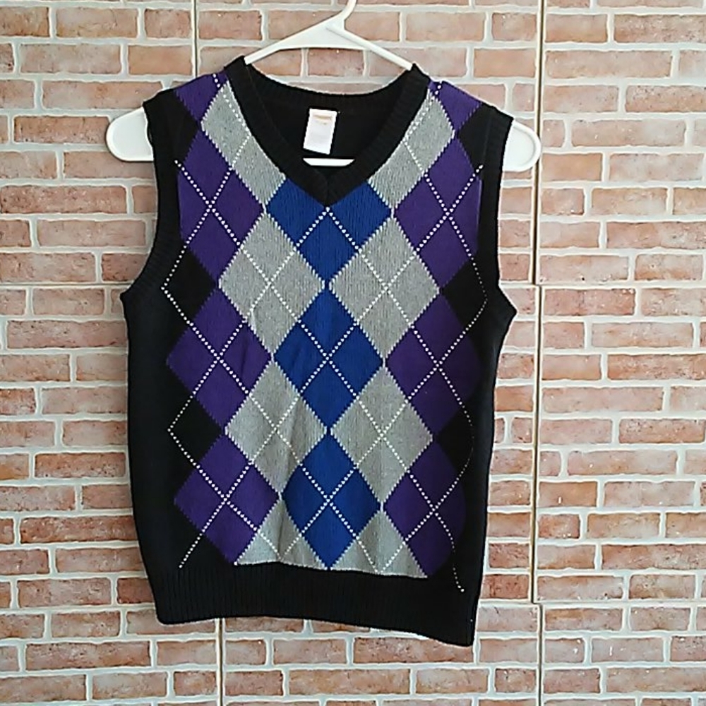 Vest has purple , blue, grey, and black